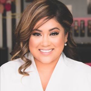 Meet your Posher, Justine